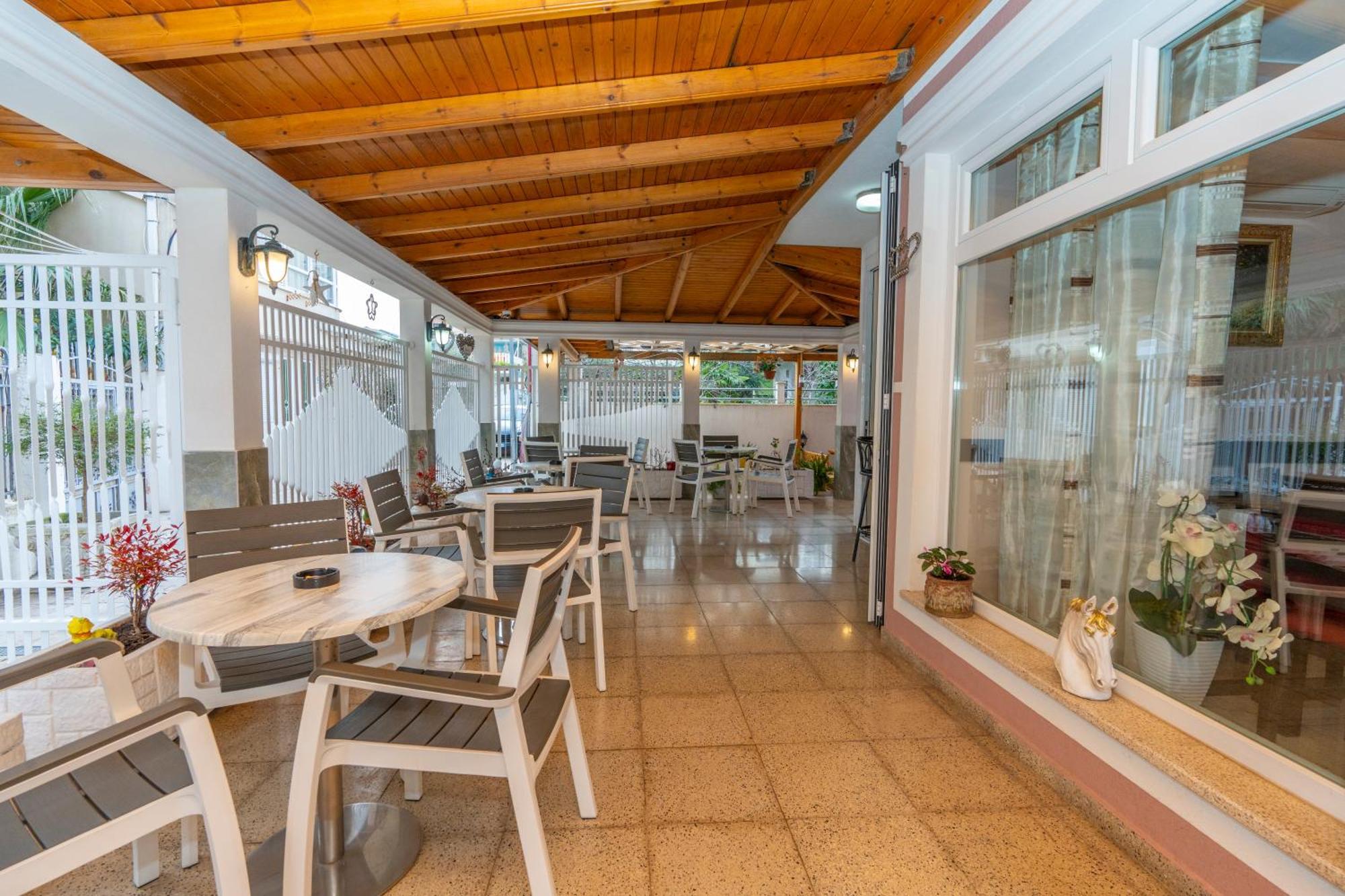 Hotel Albania Velipoje Luaran gambar