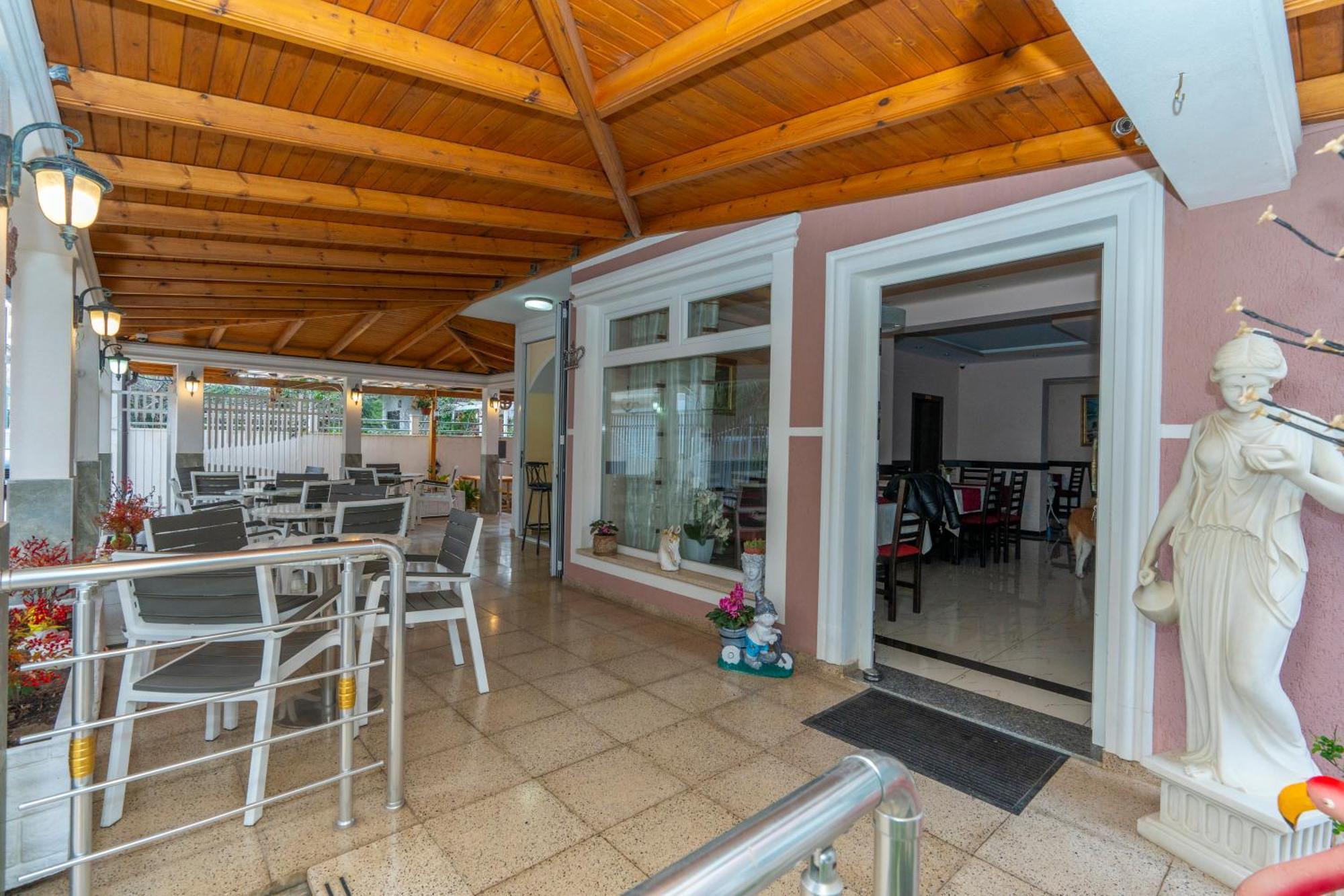 Hotel Albania Velipoje Luaran gambar